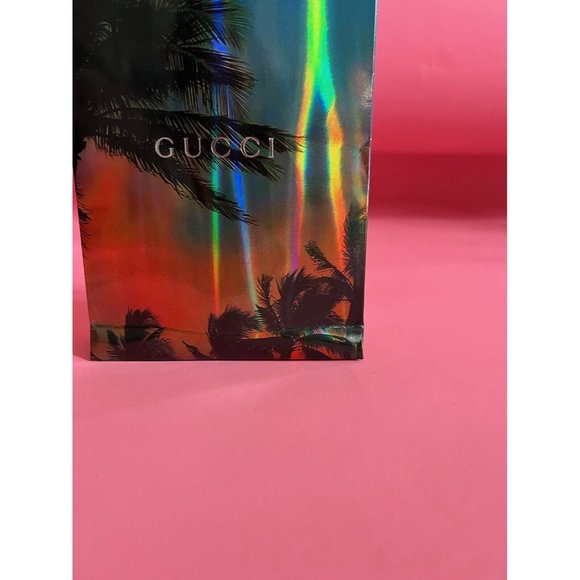 Gucci Limited Edition 2019 Paper Reusable Shopping Bag Rope  18" x 6.5 " x 1.5" - Picture 6 of 9